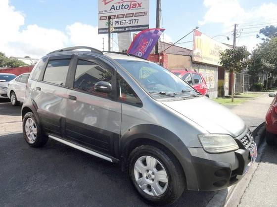 FIAT IDEA 1.8 MPI ADVENTURE 8V FLEX 4P MANUAL FIAT IDEA 1.8 MPI ADVENTURE 8V FLEX 4P MANUAL
